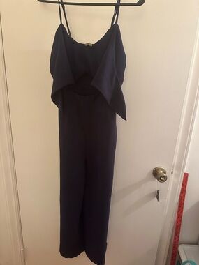 Main Strip Navy Blue Sleeveless Top